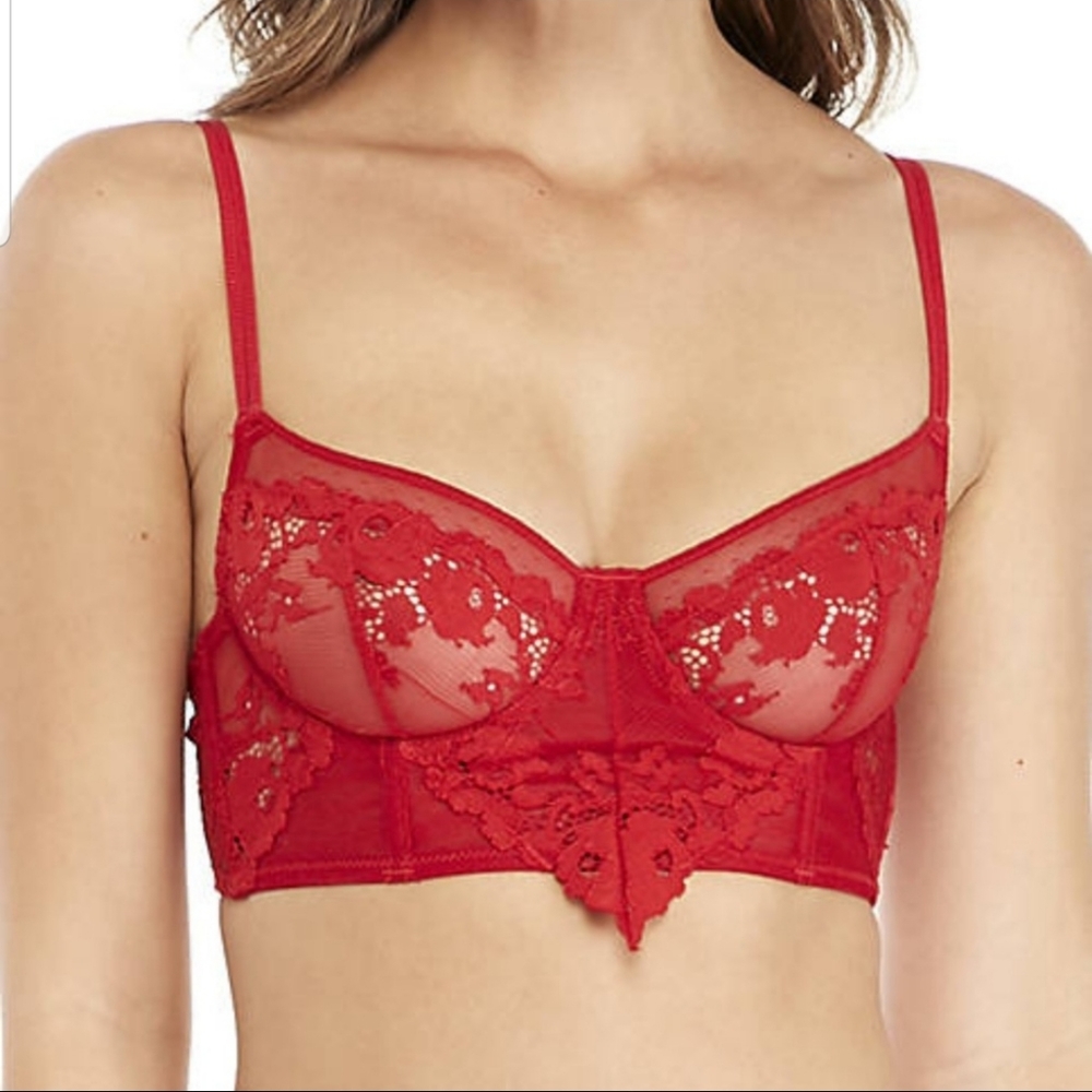 New NWOT Lace HoneyDew Bra M